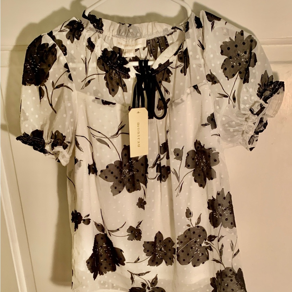 Monteau Black and White Floral Blouse